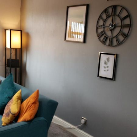 Hilltop Place Suites Near Doncaster Racecourse מראה חיצוני תמונה