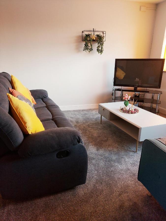 Hilltop Place Suites Near Doncaster Racecourse מראה חיצוני תמונה